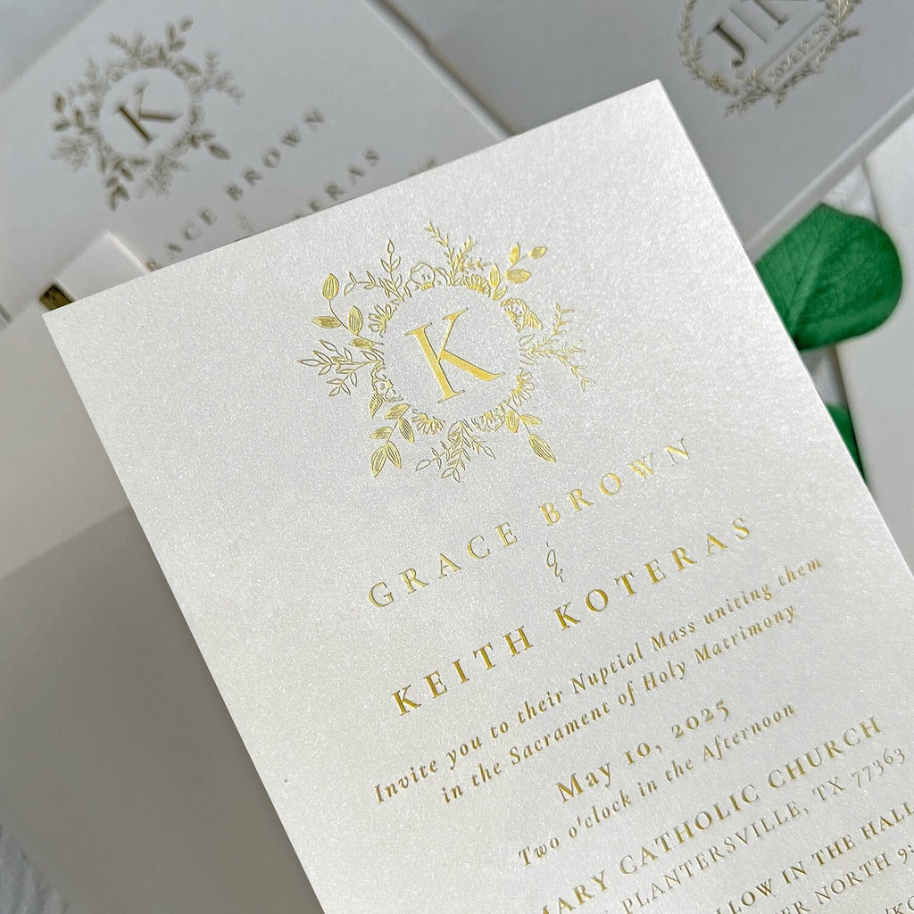 Luxury Gold Foil Pocket Wedding Invitation Set, Elegant Ivory and Gold Edge Trifold Invites, Personalized Gold Monogram and Wax Seal, QR Code RSVP Wedding Ceremony Supplies Picky Bride