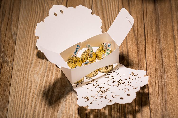 White Wedding Favor Box, White Wedding Candy Box, Basket Wedding Favors Box with Ribbon - Set of 50 Picky Bride