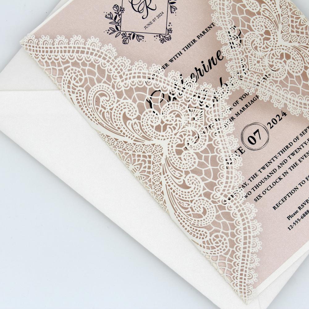 Invitations de mariage en dentelle découpées au laser avec cartes RSVP